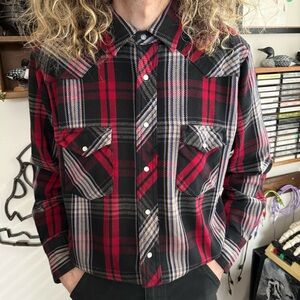 Vintage 80s Wrangler Plaid Flannel Pearl Snap Western Work Shirt ~ Size XL